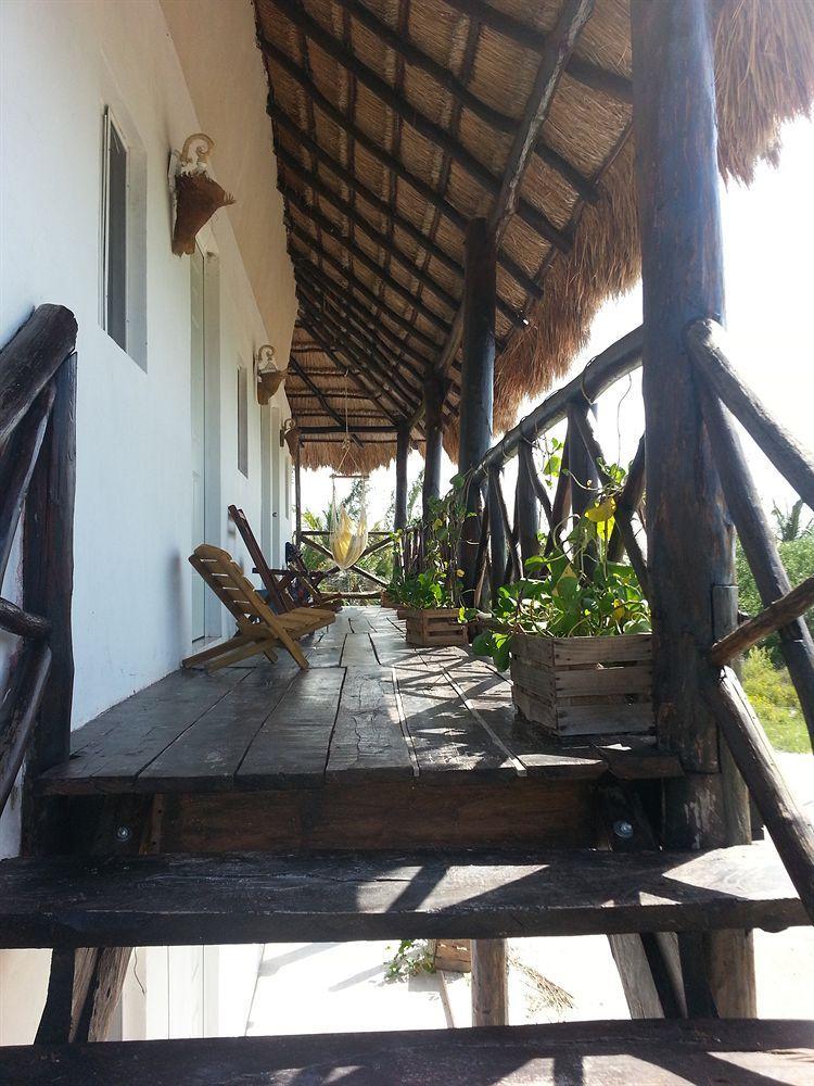 Blatha Tropical Rooms Holbox Eksteriør bilde
